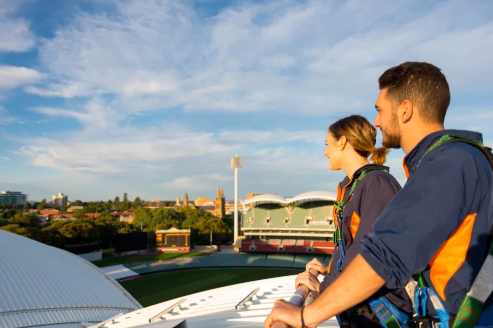 Adelaide Oval 6910 Low res