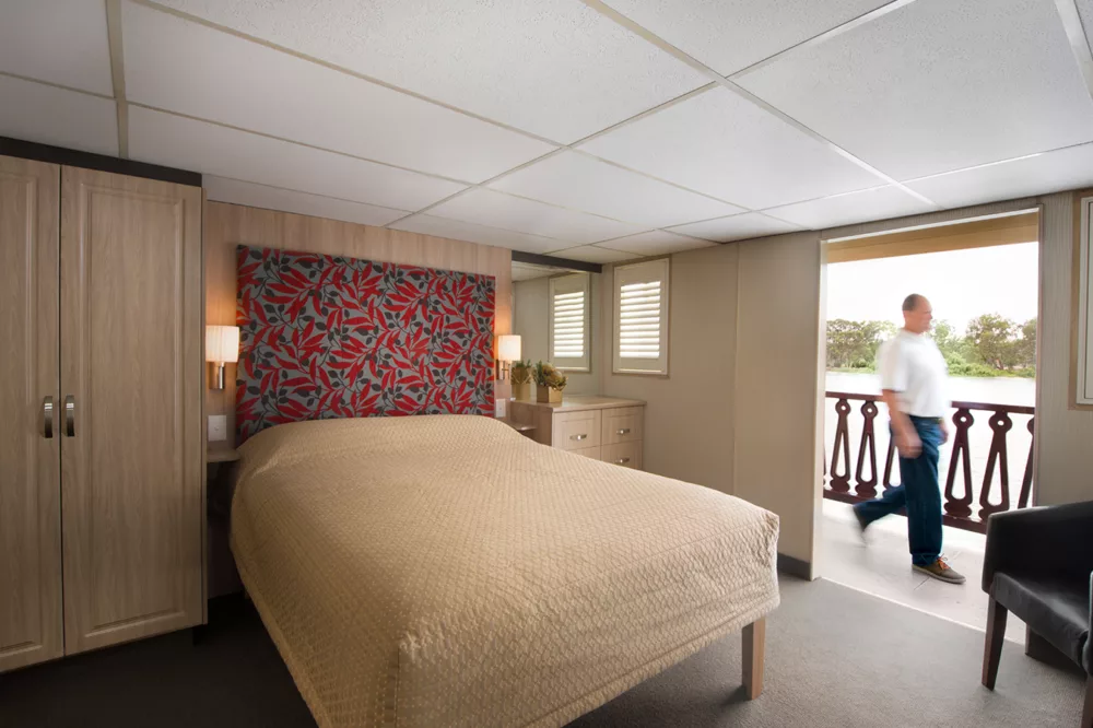 Stateroom cabin 1600x900