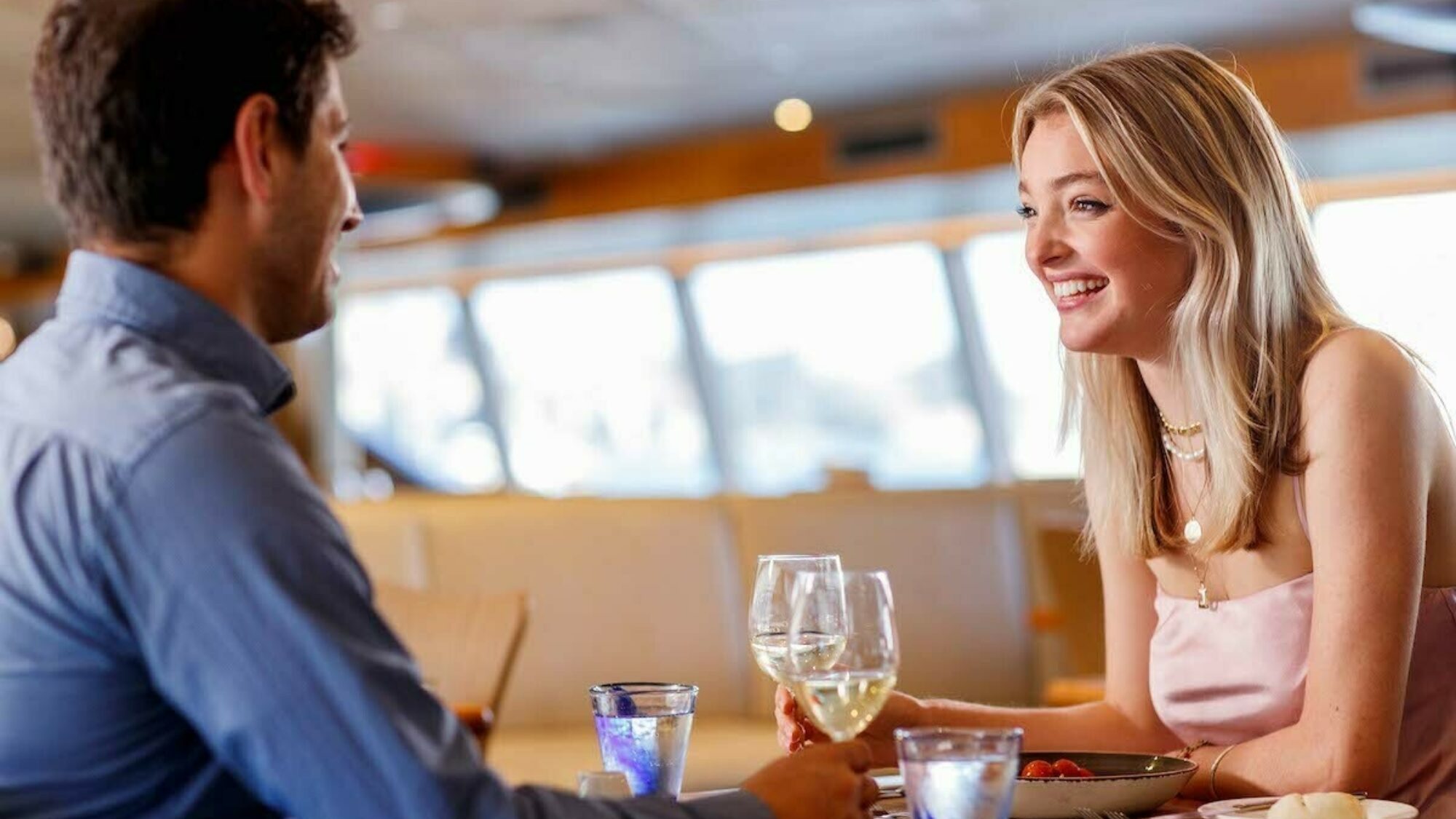 Syd dining couple