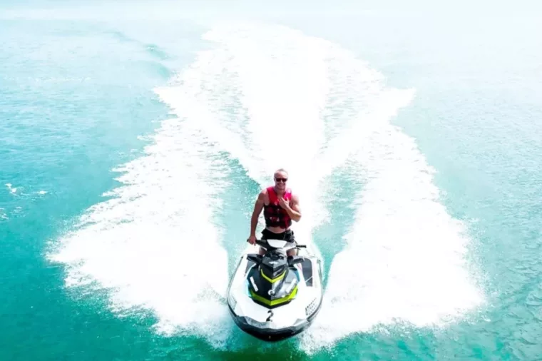 Jet ski hire Magnetic Island