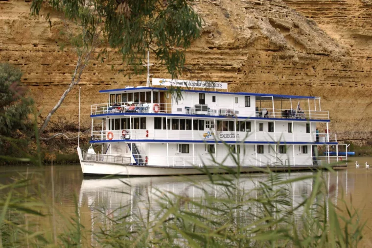 Proud River Murray Boat Nature Cliff