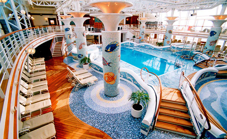 Sapphireprincess pool