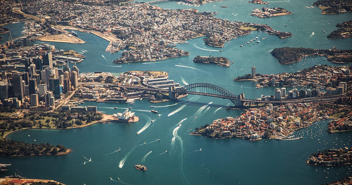 Best restaurants open on christmas day! Sydney Ferry: Taronga Zoo, Manly, Watsons Bay | Captain Cook Cruises