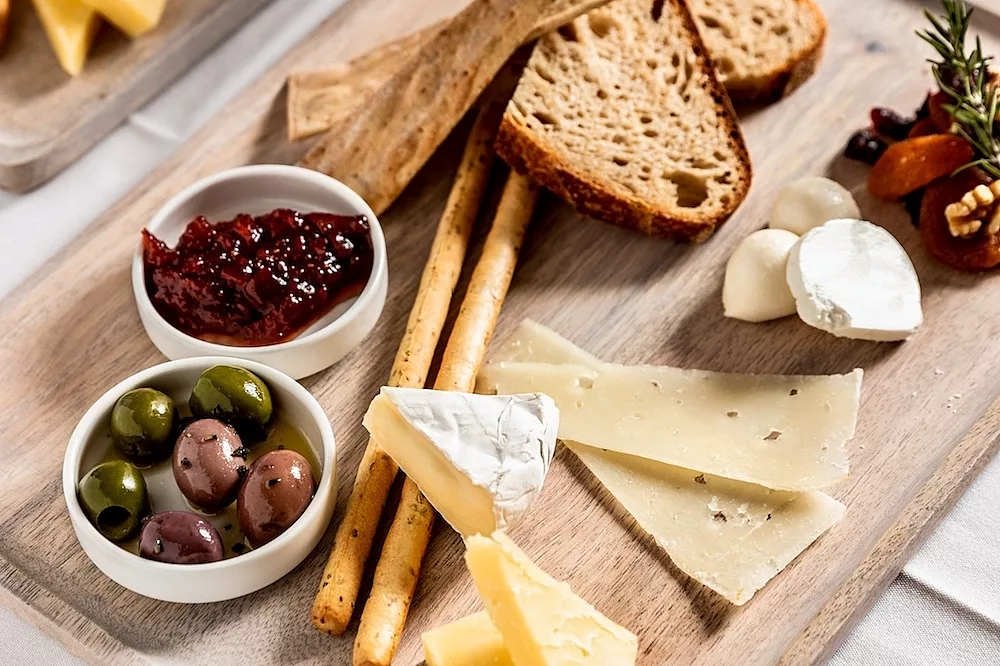 Bar Cheese Plate Food Menu