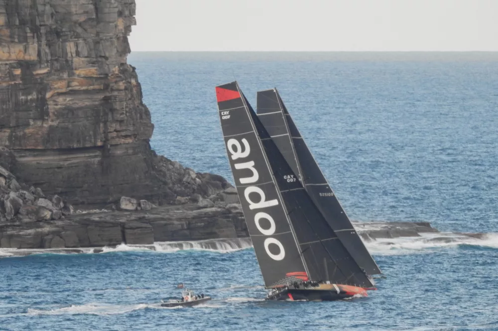 Sail Boxing Day 622601 S 2