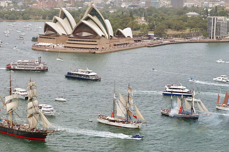 Tall Ships Race c Australia Day Council of NSW