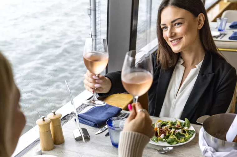 CCC Syd2000 S2 Dining Lunch Harbour View Tash Joana Cheers