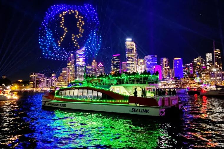 winwin オーストラリア旅行　記念日　brightwin Vivid Sydney Drone Show Cruise from Manly | Captain Cook Cruises