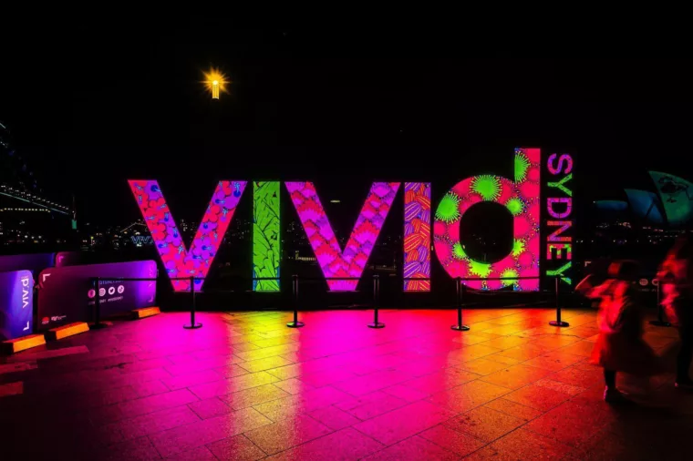 Vivid 56784 ST LOW 2