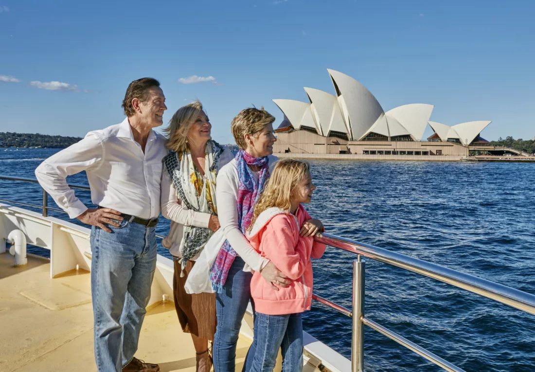 Family group with seniors and kids premium sightseeing