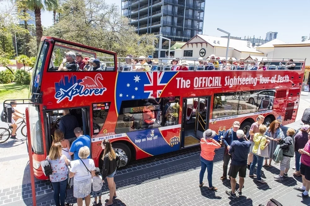 Swan River Lunch Cruise + Perth Explorer Pass | Captain Cook Cruises Perth