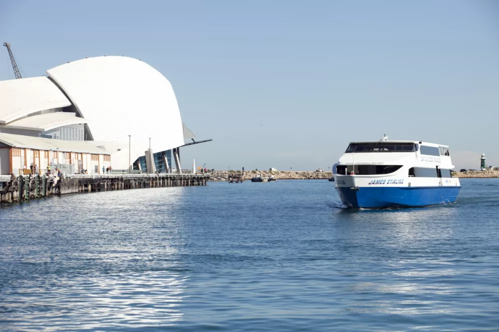 captain cook cruise to fremantle