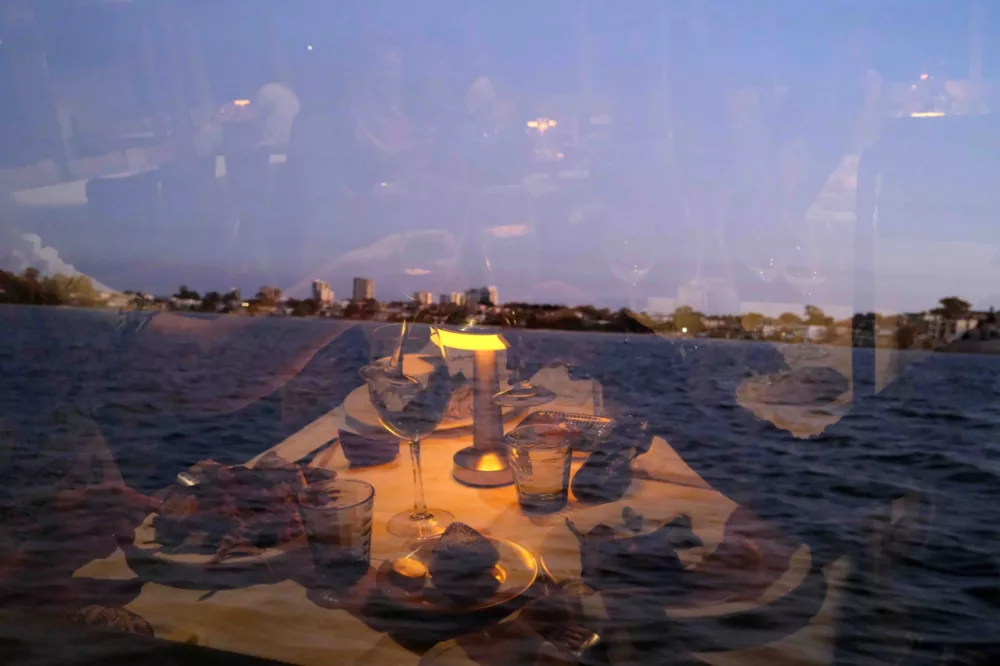 Dinner on Christmas cruise