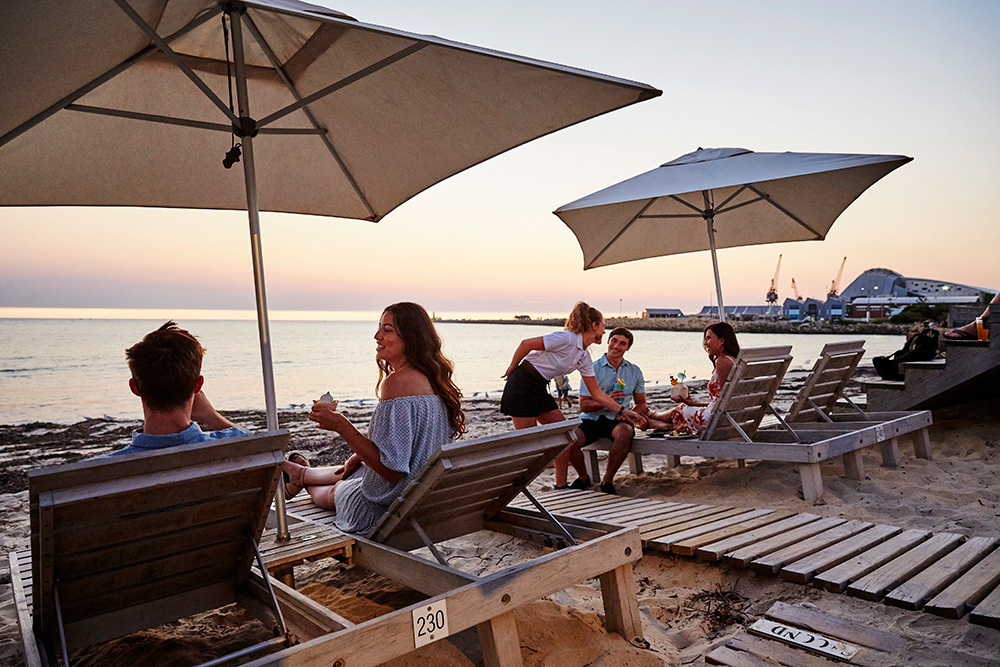 Bathers Beach Bar