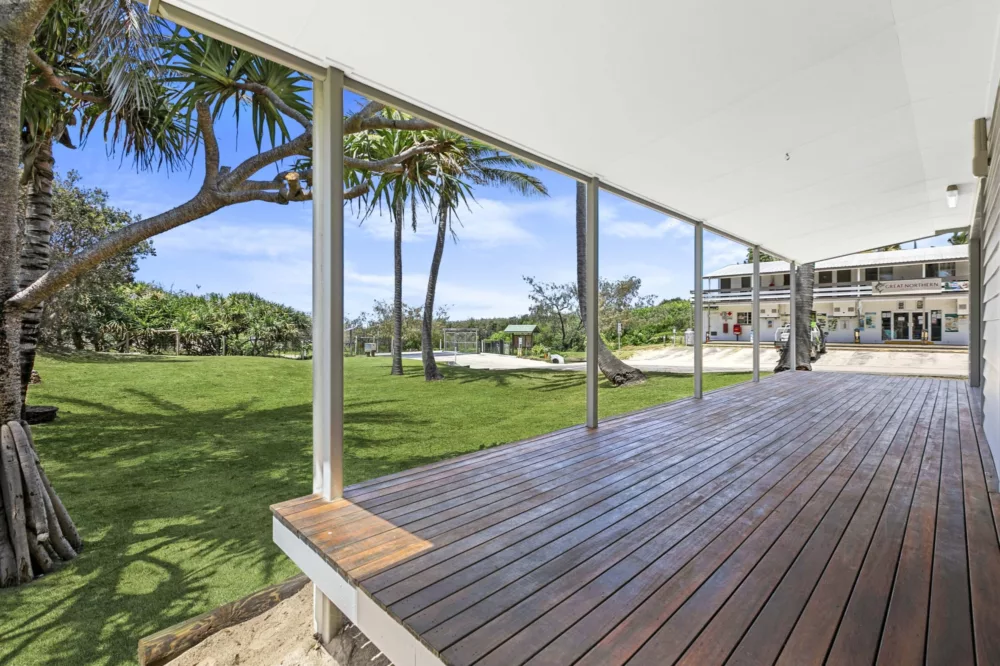 Ocean Side on 75 Beach House - Deck, K'gari Beach Resort, K'gari (Fraser Island)