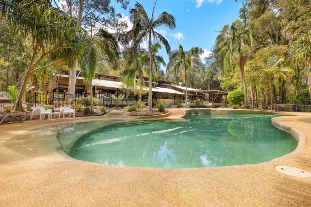 The Sand Bar Bistro Pool Area at Kingfisher Bay Resort