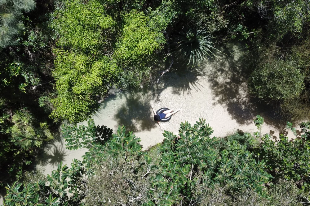 Eli Creek Danielle and Dominic 2017 dtouradventure 1