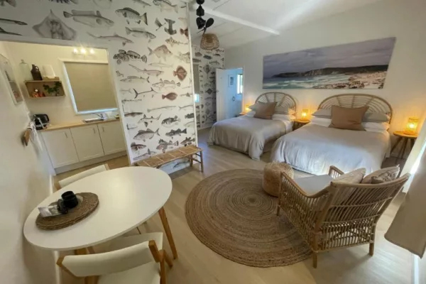 MrandMrs Fish Cabins