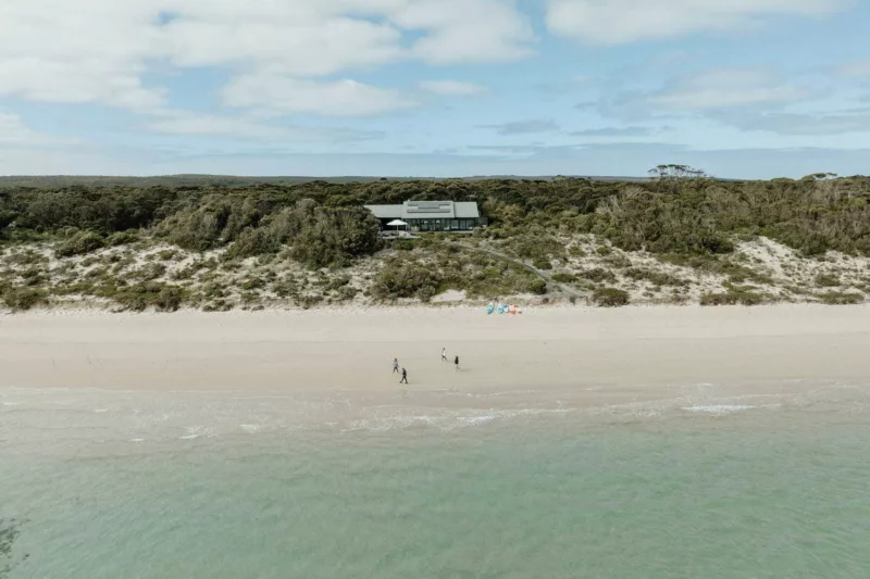 Drone shot of beach on KI