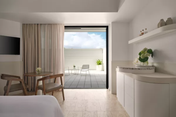 Courtyard Room