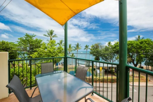 Magnetic Sunsets Resort