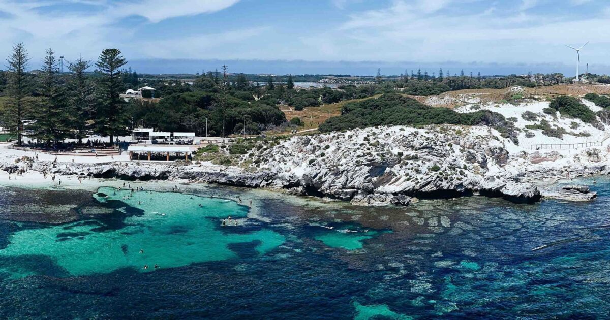 Best Snorkelling Spots | SeaLink Rottnest Island
