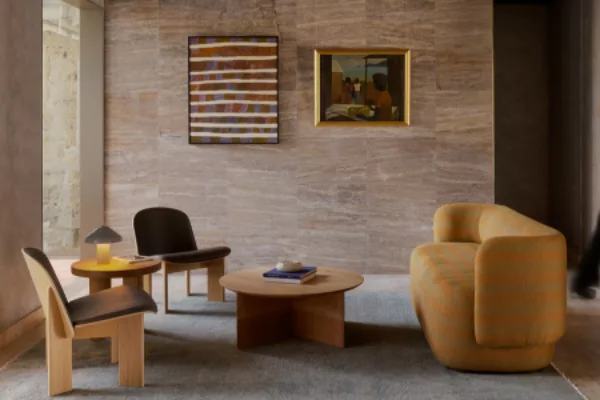 The Garde Hotel foyer