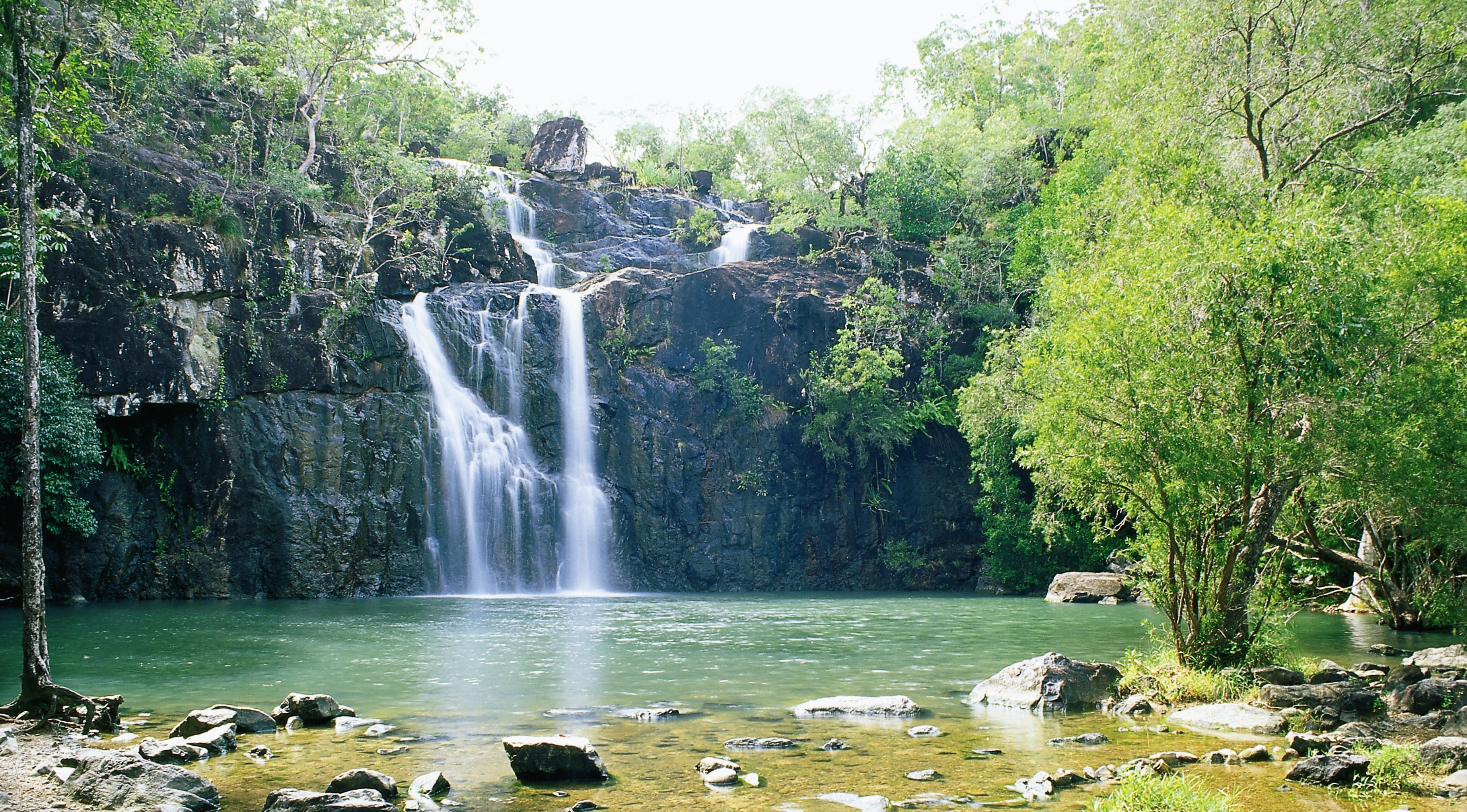 Cedar Creek Falls