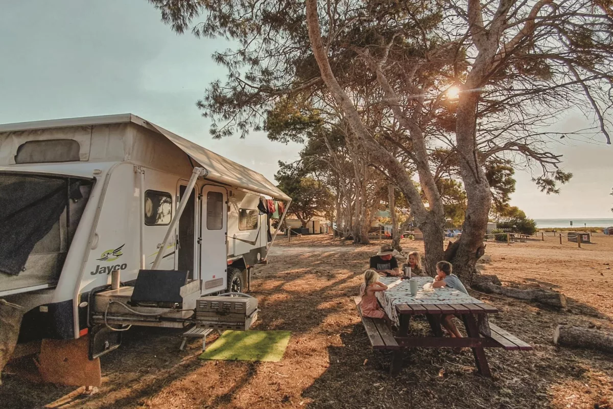 Caravan on KI