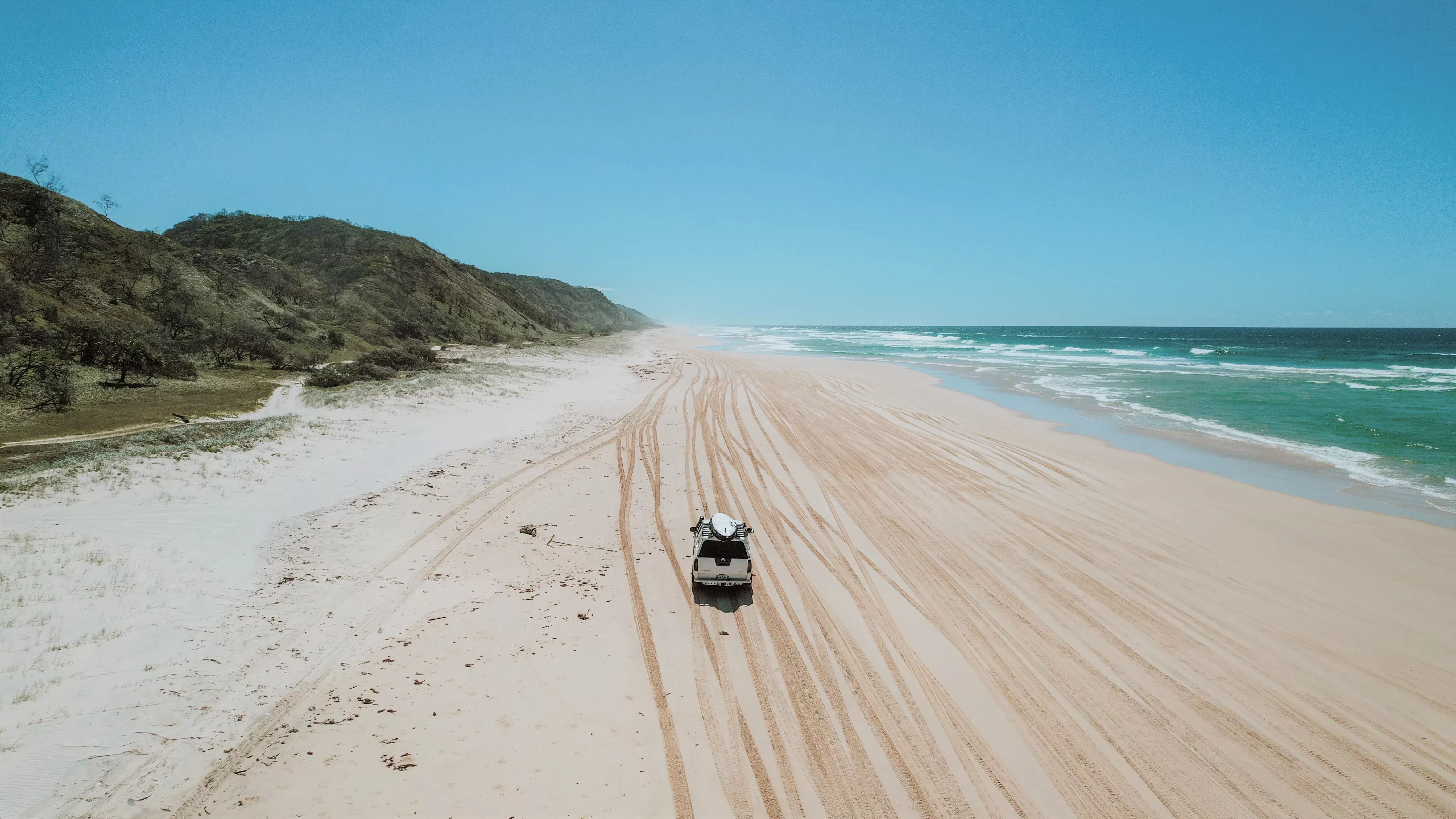 4WD Tour, 75 Mile Beach