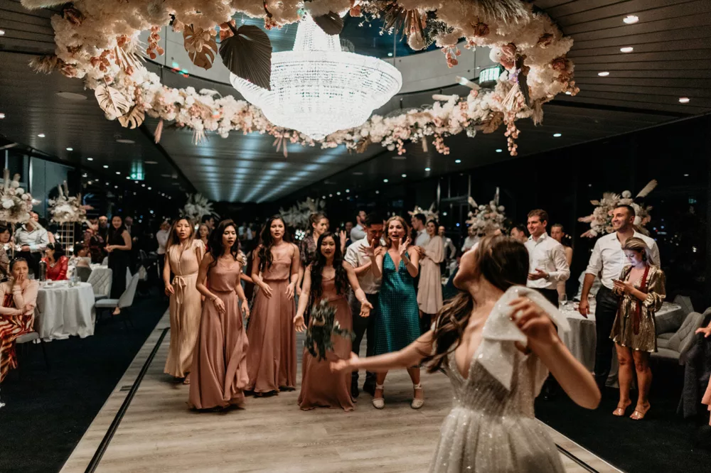 Bouquet starship