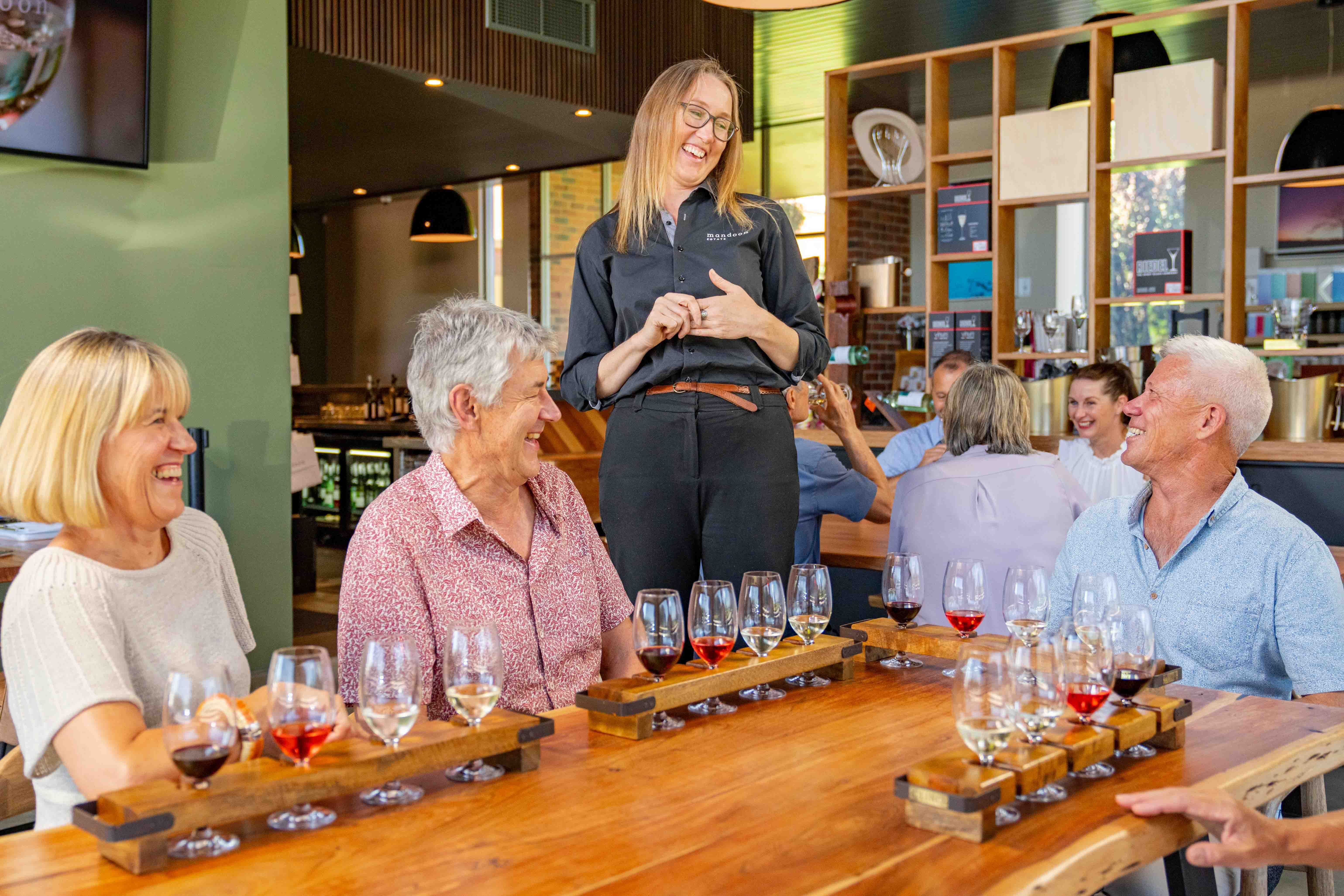 Mandoon wine tasting